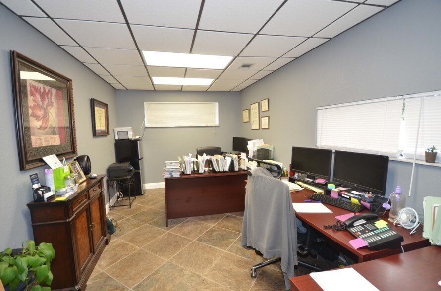 More Photos Of 1600 E Amelia St, Orlando Medical For Lease