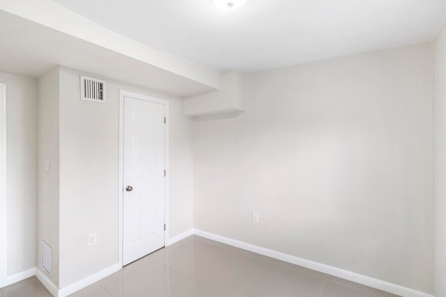 More Photos Of 268 NW 34th St, Miami Apartments For Sale