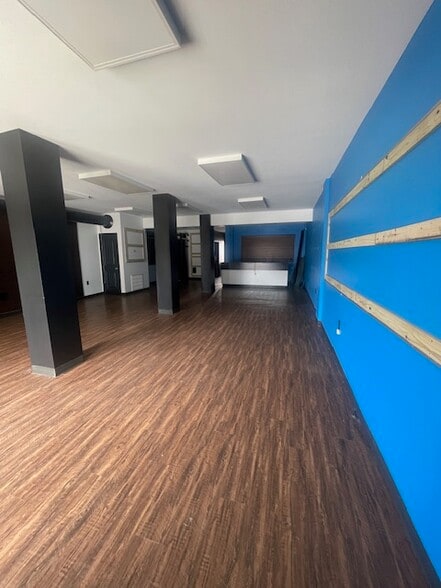 More Photos Of 151 John B White Sr Blvd, Spartanburg Storefront Retail Office For Lease