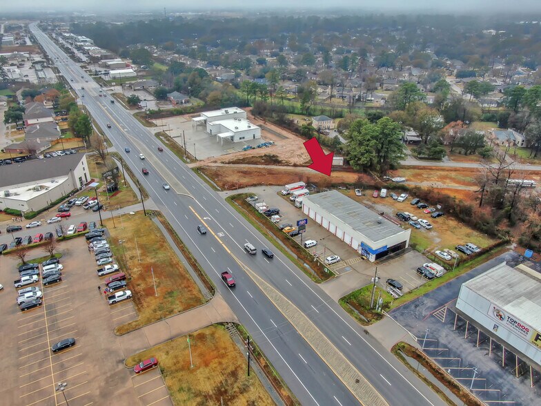 More Photos Of 3050 Farm To Market 2920 Rd, Spring Auto Repair For Sale