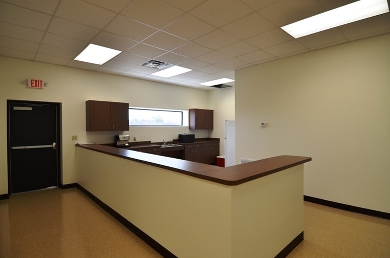 More Photos Of 3492 N US Highway 77, Giddings Warehouse For Lease