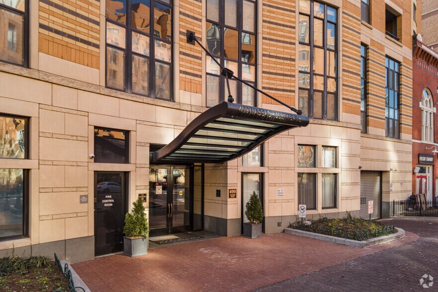 More Photos Of 400 Massachusetts Ave NW, Washington Apartments For Sale