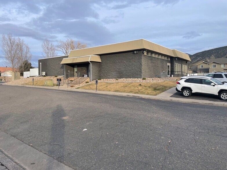 More Photos Of 246 E Fiddlers Canyon Rd, Cedar City Office For Sale