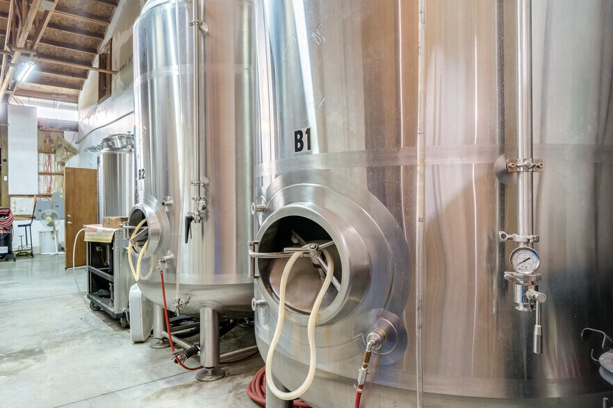 More Photos Of 31101 NE Railroad Ave, Yacolt Winery Vineyard For Sale