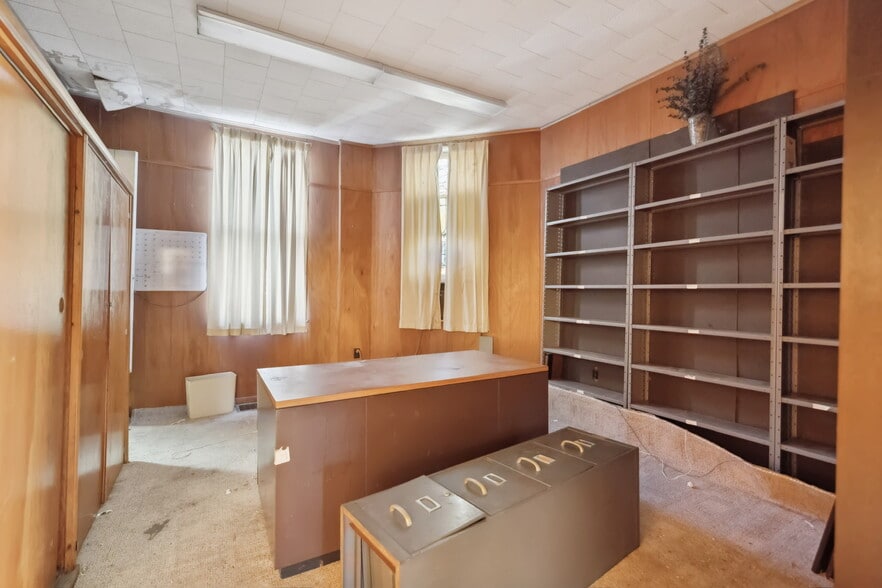 More Photos Of 301 Larimer Ave, Pittsburgh Religious Facility For Sale