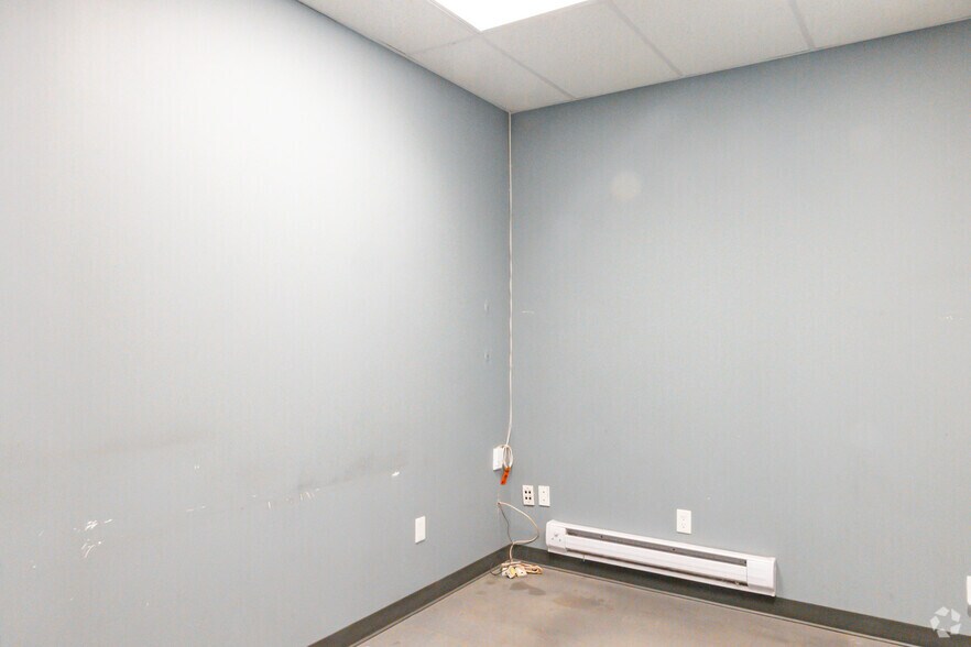 More Photos Of 1170 Birchmount Rd, Toronto Unknown For Lease