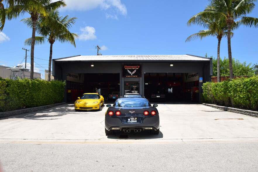 More Photos Of 213 Venus St, Jupiter Service For Sale