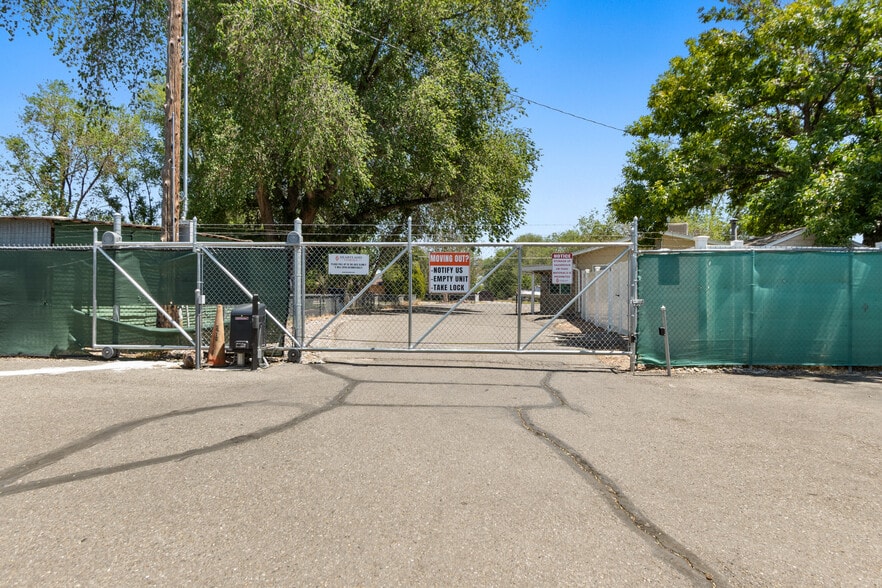 More Photos Of 615 S Mesa St, Fruita Self Storage For Sale