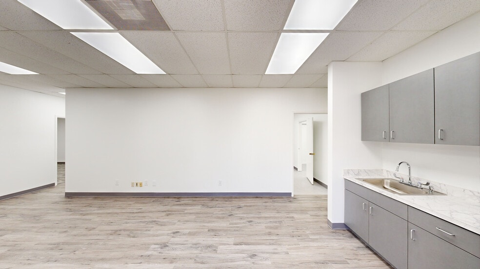 Primary Photo Of 2500 Central Pky, Houston Unknown For Lease