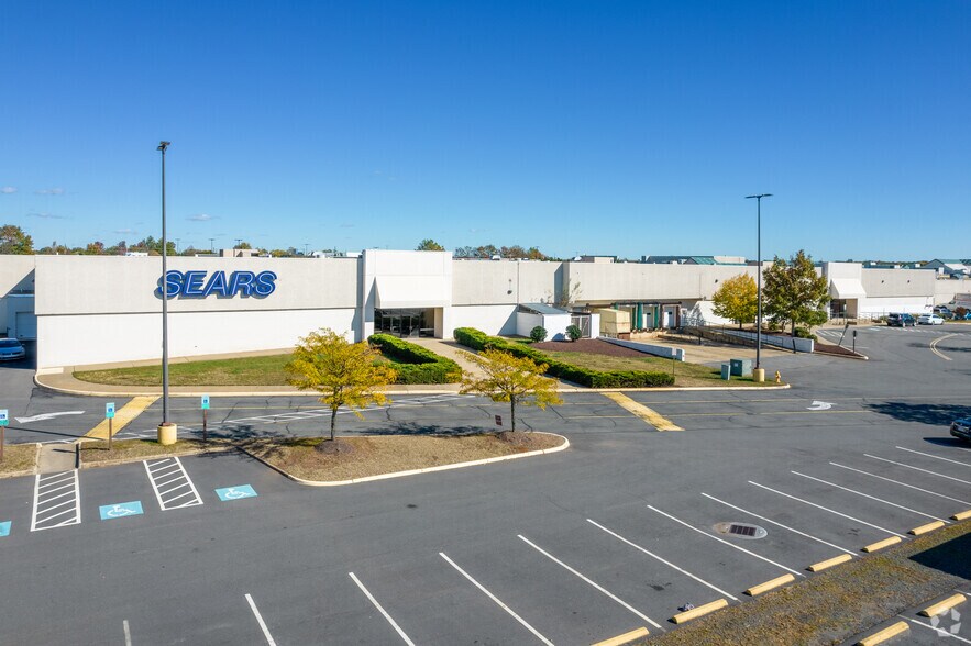 Primary Photo Of 8200 Sudley Rd, Manassas Department Store For Lease