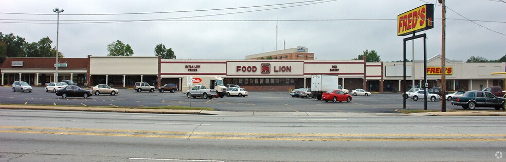 More Photos Of 1821 Wilson Rd, Newberry Unknown For Lease