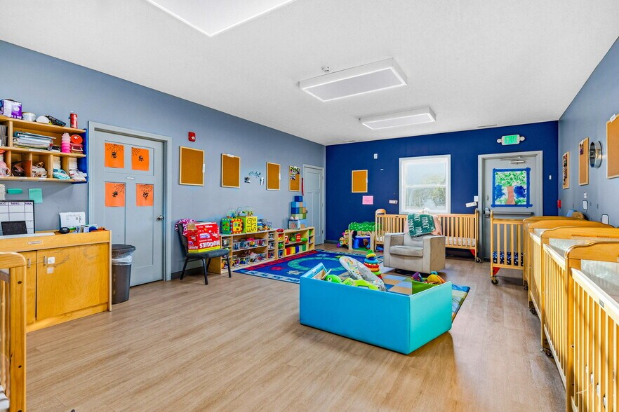 More Photos Of 925 Hendricks Dr, Lebanon Daycare Center For Sale