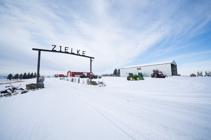 More Photos Of 5308 Range Road 291, Pincher Creek Land For Sale