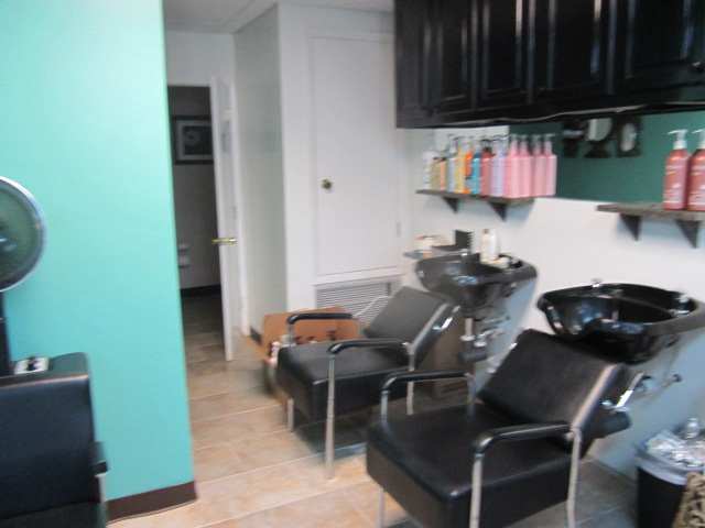 More Photos Of 9900 Pensacola Blvd, Pensacola Office For Lease