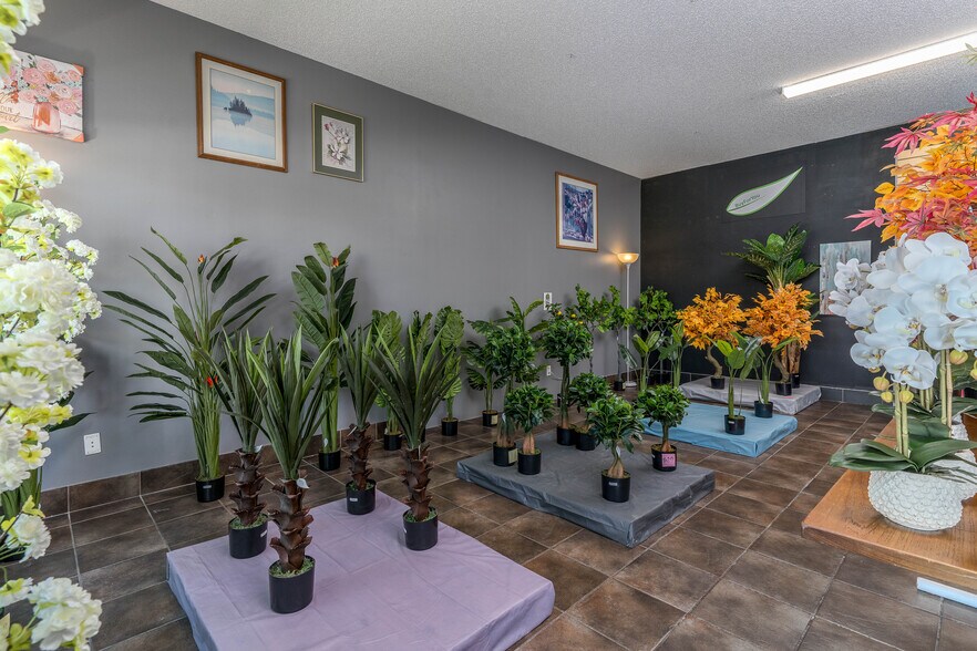 More Photos Of 90 Erin Woods Crt SE, Calgary Storefront For Sale