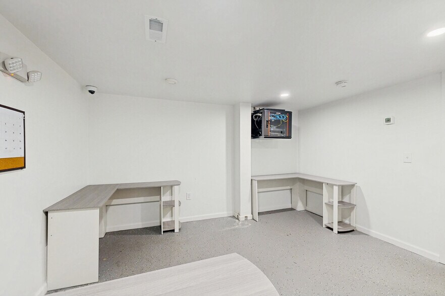 More Photos Of 1722-1724 Atlantic Ave, Atlantic City Apartments For Lease
