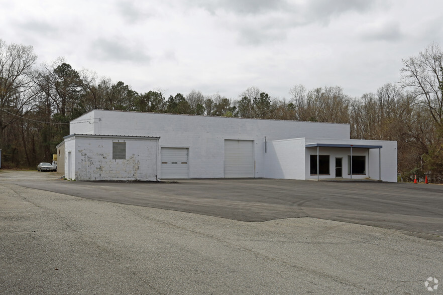 Primary Photo Of 6004 Richmond Rd, Warsaw General Retail For Lease