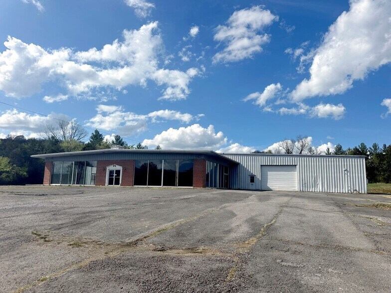 Primary Photo Of 1662 Murfreesboro Rd, Woodbury General Retail For Sale