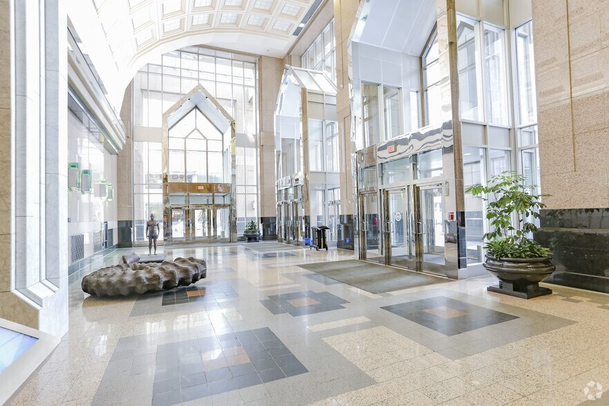 More Photos Of 888 3rd St SW, Calgary Coworking Space