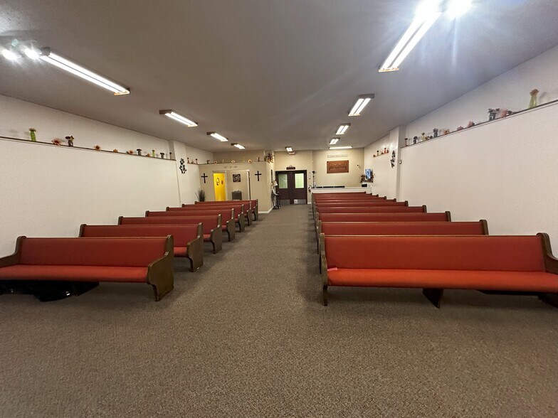 More Photos Of 1653 Parsons Ave, Columbus Religious Facility For Sale