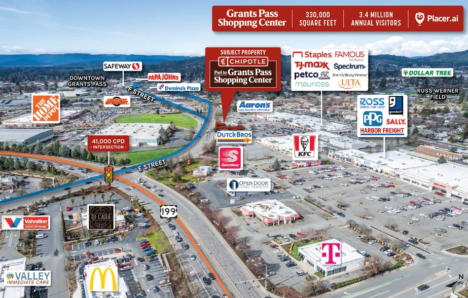 More Photos Of 1000 NE E St, Grants Pass Bank For Sale