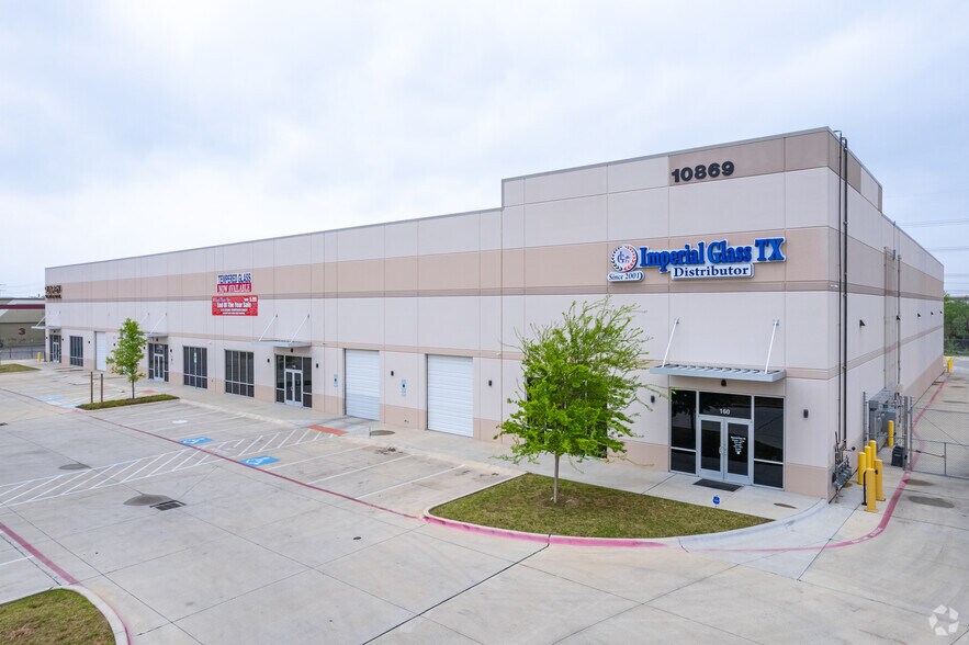 Primary Photo Of 10869 Shady Trail, Dallas Industrial For Lease