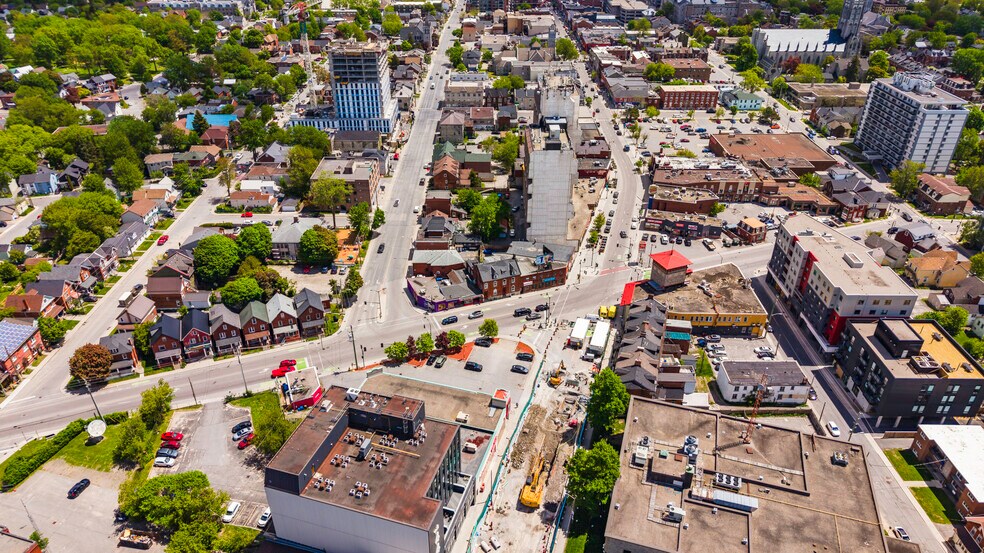 More Photos Of 181 Division St, Kingston Storefront For Sale
