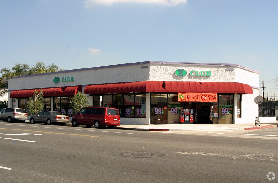 Primary Photo Of 3300 San Gabriel Blvd, Rosemead Freestanding For Lease
