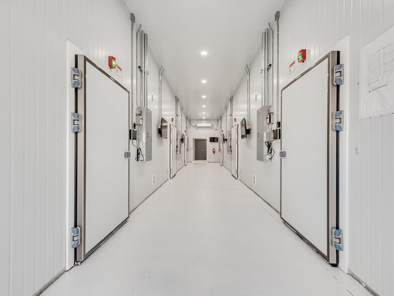 More Photos Of 3595 E State Highway 9, Norman Industrial For Sale