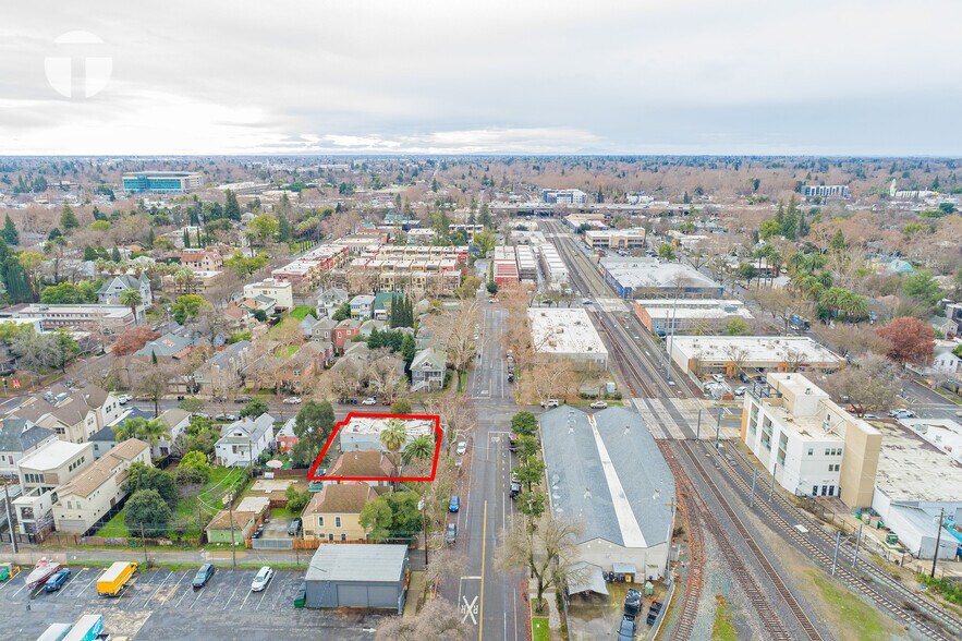 More Photos Of 2001-2005 S St, Sacramento General Retail For Sale