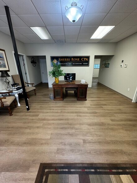 More Photos Of 3119 Crawfordville Hwy, Crawfordville Office For Lease