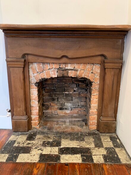 More Photos Of 1120 3rd Ave S, Nashville General Retail For Sale