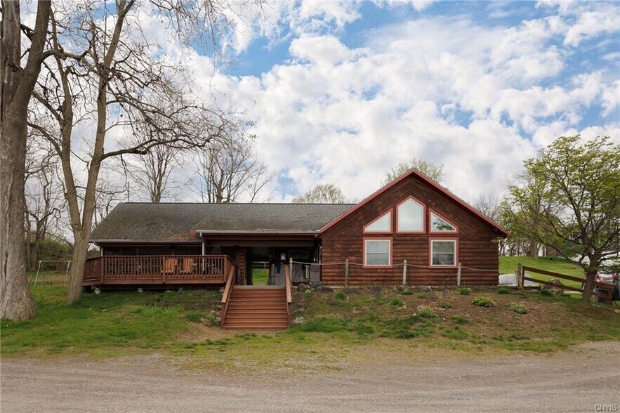 More Photos Of 2468 County Route 6, Hammond Hotel For Sale