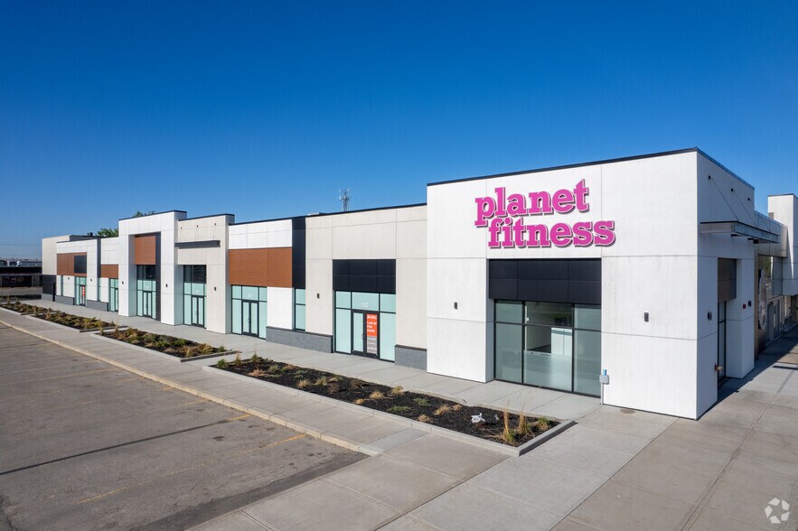 More Photos Of 5115 17 Av SE, Calgary General Retail For Lease