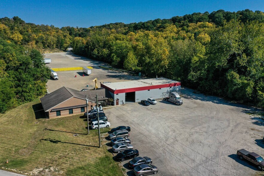More Photos Of 4450 Monroe St, Hooven Truck Terminal For Sale