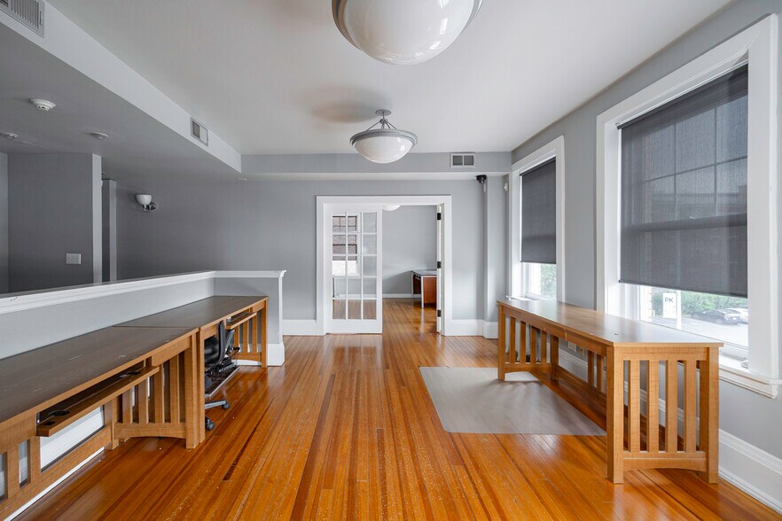 More Photos Of 214 Main St, Poughkeepsie Loft Creative Space For Sale