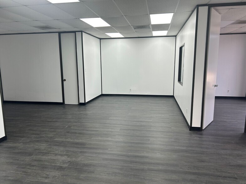 More Photos Of 15925 Morales Rd, Houston Unknown For Lease