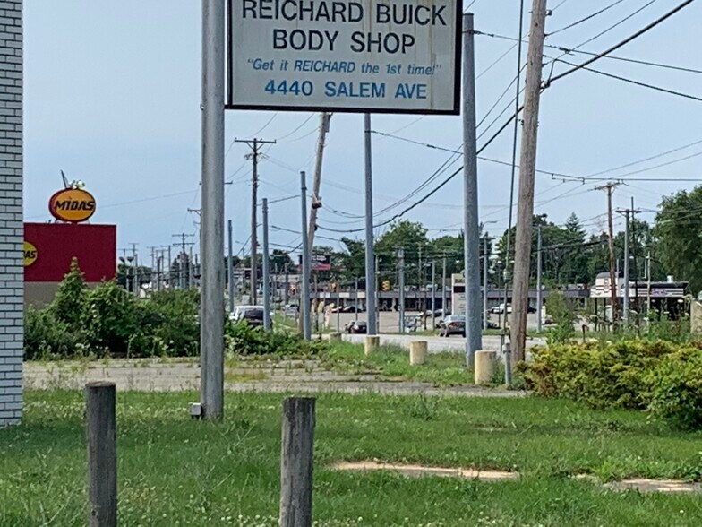 More Photos Of 4440 Salem Ave, Dayton Auto Repair For Sale