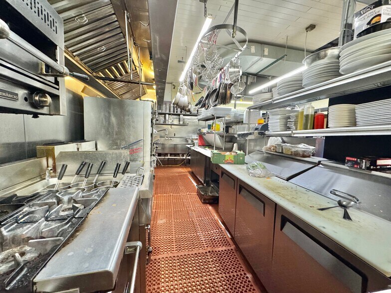 More Photos Of 3943 Merrick Rd, Seaford Storefront Retail Office For Sale