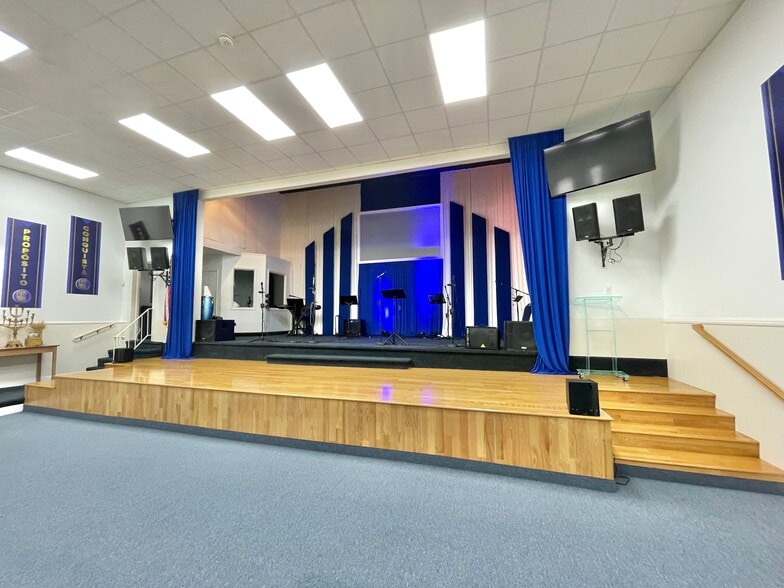 More Photos Of 216 Ripley Pl, Elizabethport Religious Facility For Sale