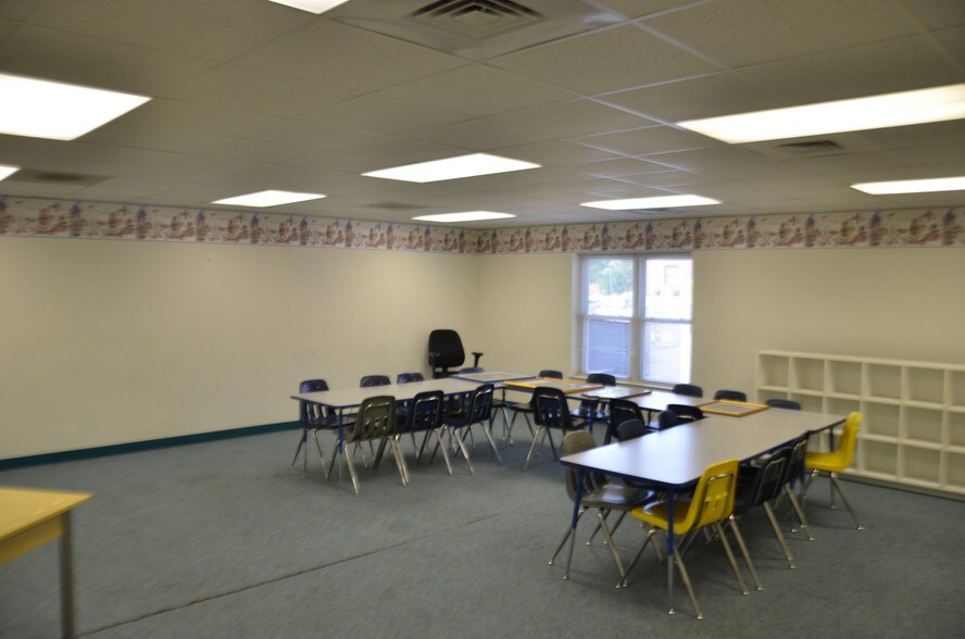 More Photos Of 5095 Lansing Dr, Winston-Salem Religious Facility For Sale