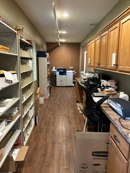 More Photos Of 115 The Plains Rd, Middleburg Office For Lease