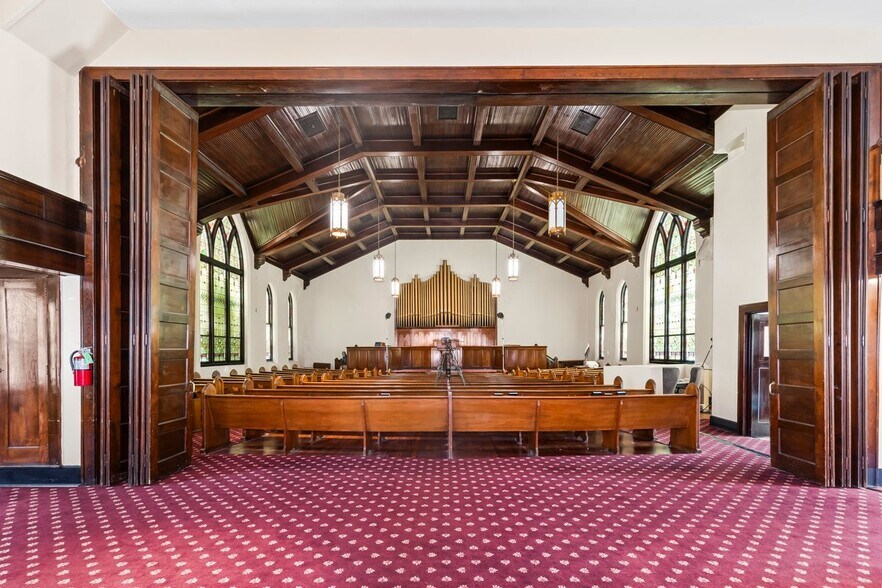 More Photos Of 1517 McCausland Ave, Saint Louis Specialty For Sale