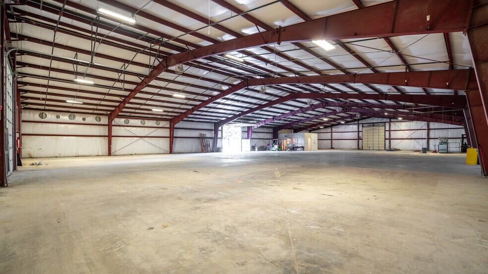 More Photos Of 4770 Occidental Rd, Santa Rosa Light Distribution For Sale