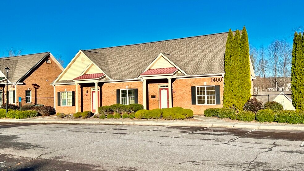 More Photos Of 4485 Tench Rd, Suwanee Office For Sale