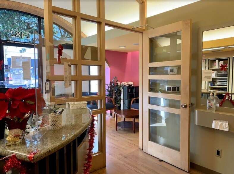 More Photos Of 2480-2482 Mission St, San Francisco Medical For Lease