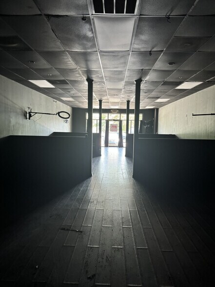 More Photos Of 1296 Highway 138, Riverdale Storefront For Lease