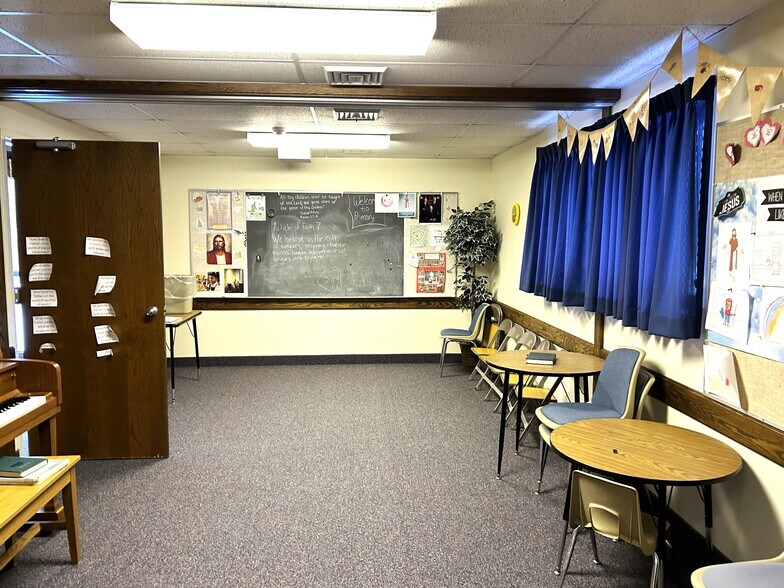 More Photos Of 1566 Middle rd, Oneida Religious Facility For Sale