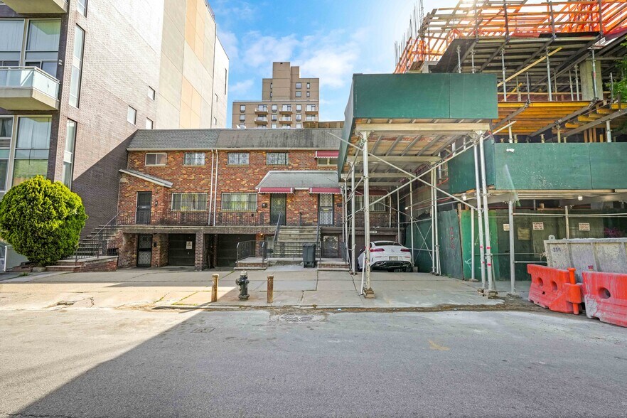 More Photos Of 11614 Grosvenor Ln, Kew Gardens Land For Sale