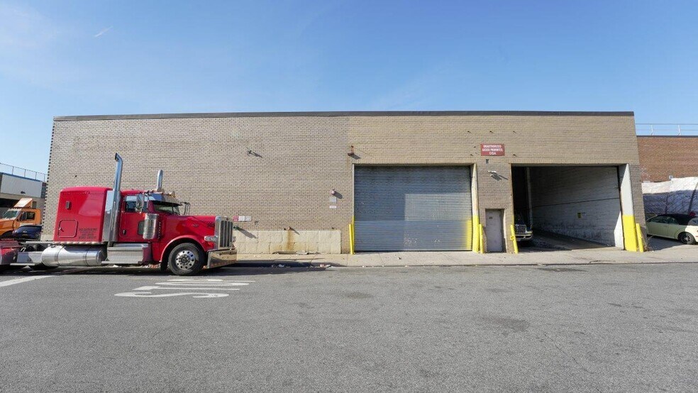 More Photos Of 147-29 182nd St, Jamaica Warehouse For Lease